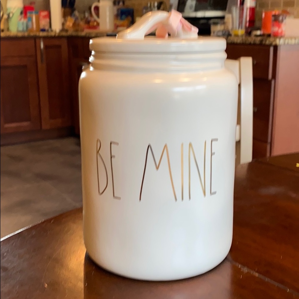Rae dunn large be mine canister gold letters